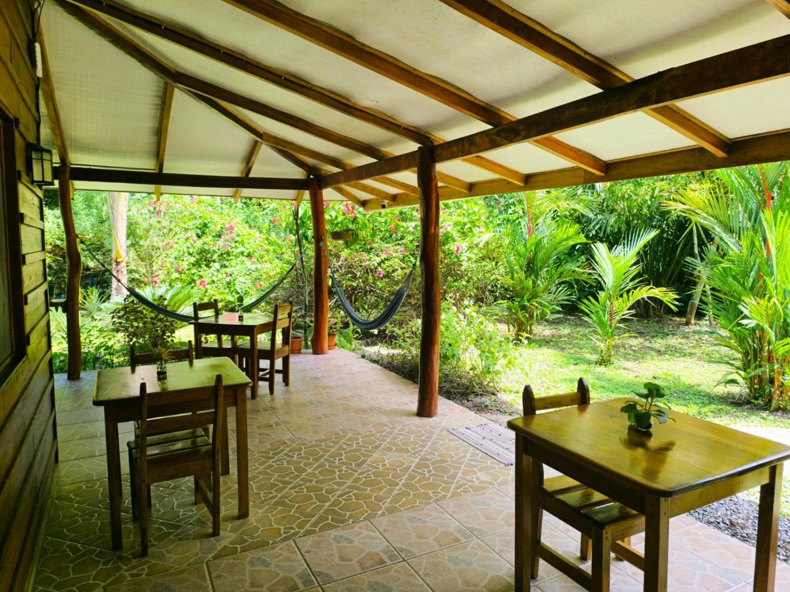 Relax Natural Village Adults Only Puerto Viejo de Talamanca 外观 照片